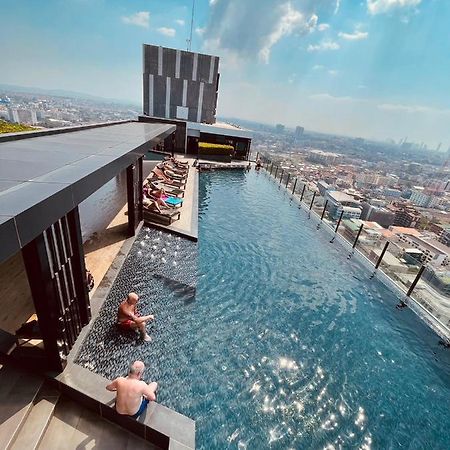 The Base Central Pattaya 2 Bed 2 Bath By Numam 외부 사진